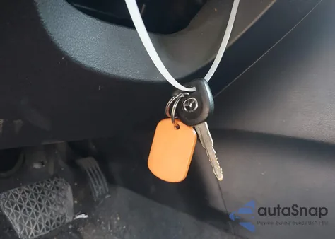 2011 Mazda Mazda3 I Sport из США, поврежденный, VIN JM1BL1UG5B1387302